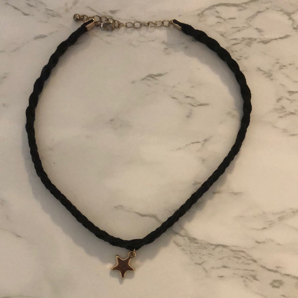 SUPER CUTE STAR CHOCKER 💓